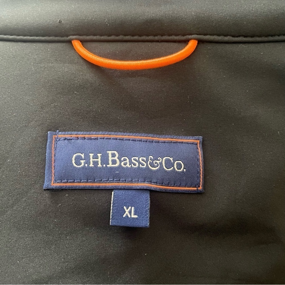 G. H. BASS & CO Men's XL Softshell Jacket Black NWT New Weather Resistant #274 - Picture 7 of 14